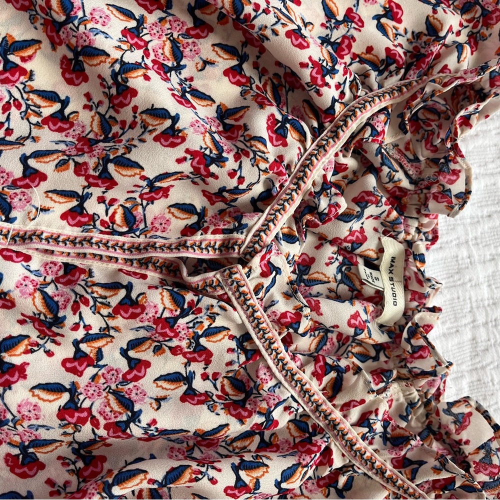 Max Studio Multicolor Flutter Sleeve Print Blouse - Picture 4 of 6
